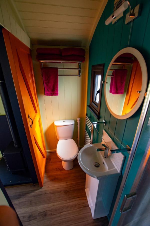 The Gambo Shepherd'S Hut Kidwelly Buitenkant foto